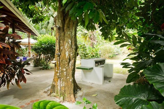 Cote Sud - Unique Villa & Bungalows Intendance Road Takamaka Exterior photo